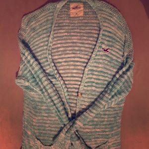 Hollister Cardigan